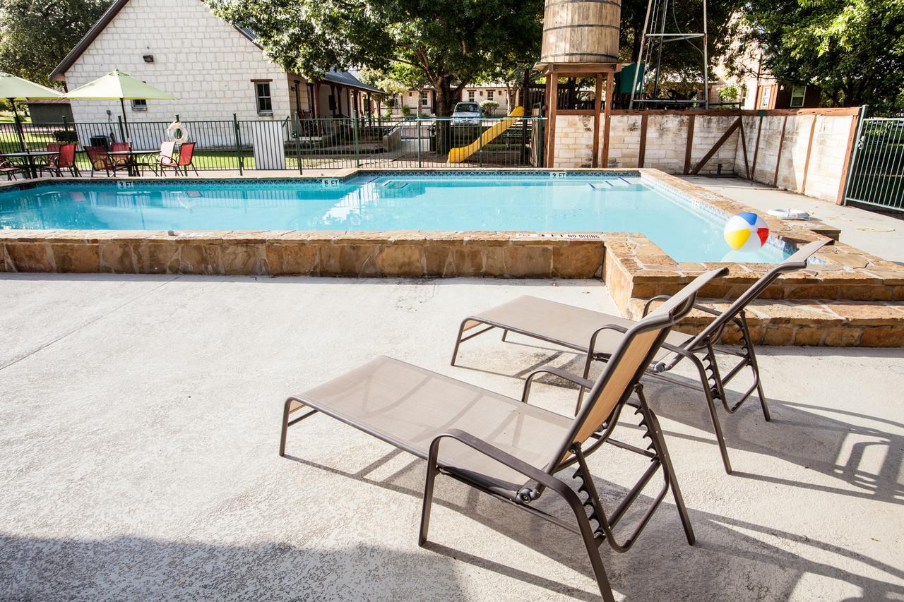 Gruene Cottages 뉴 브라운펠스 외부 사진